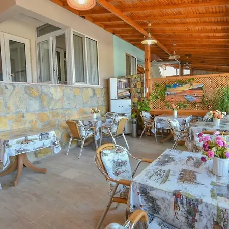 Nil מלון דירות